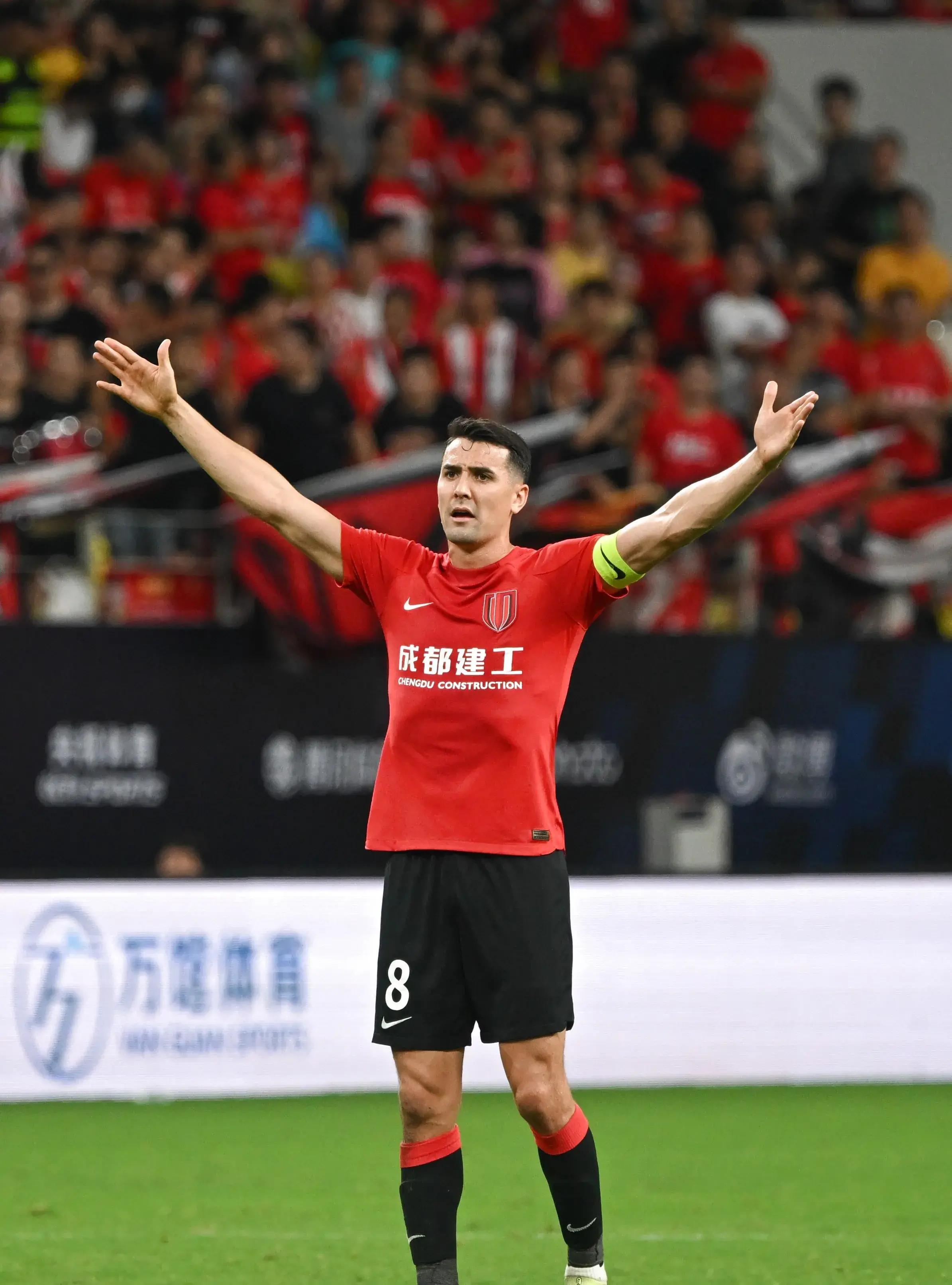 开元体育官方网站-马赛迎西甲关键赛,赛后调整名单,目标明确,纪律约束更严格(巴萨本菲卡比赛回放)